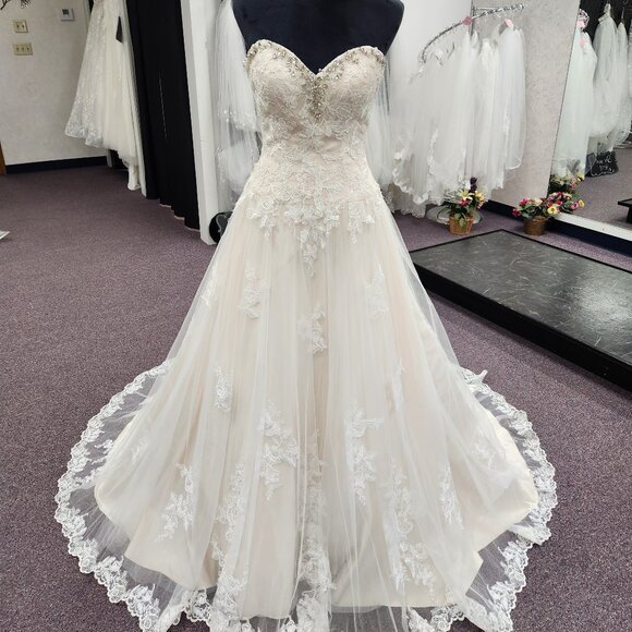 Symphony Bridal S3718 Size 8 Ivory/Champagne Tulle/Lace Ballgown Bridal Gown - Picture 1 of 8